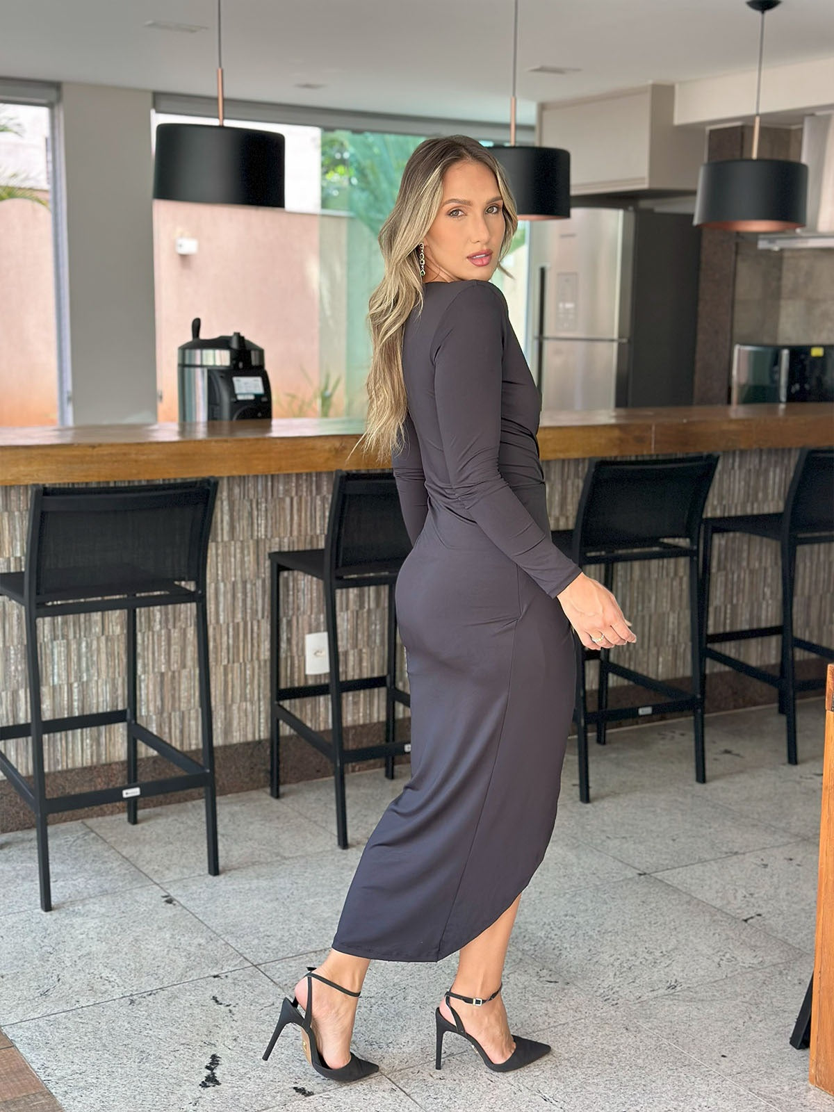 Vestido Janaina Preto Midi Tecido Fluity