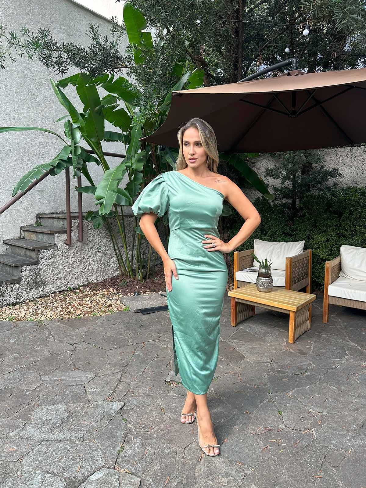 Vestido Midi Renata Menta